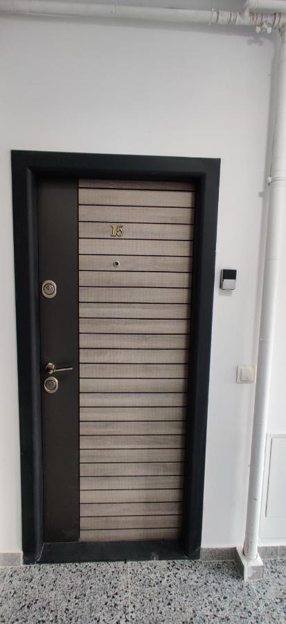 Apartment Maramures - Airport And Therme - Self Check-in *
